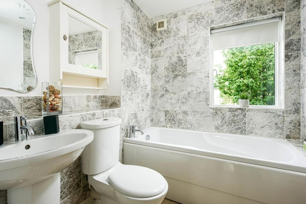 Roseberry Cottage - Lower Mill Estate Somerford Keynes Dış mekan fotoğraf